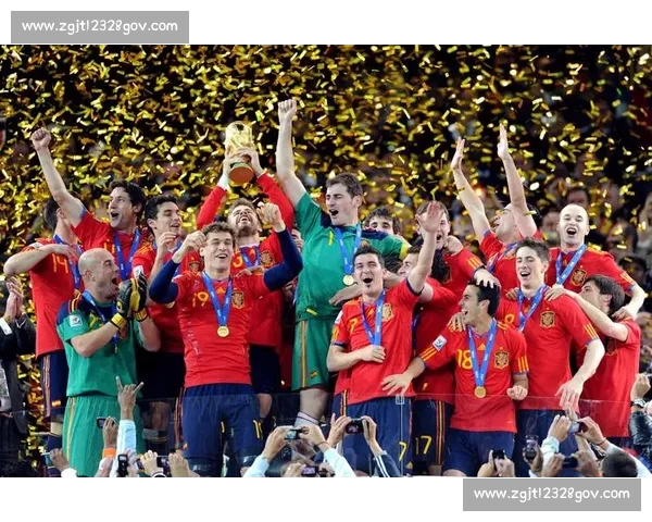 揭秘大力神杯真身从设计诞生到世界杯冠军荣耀背后的历史与象征